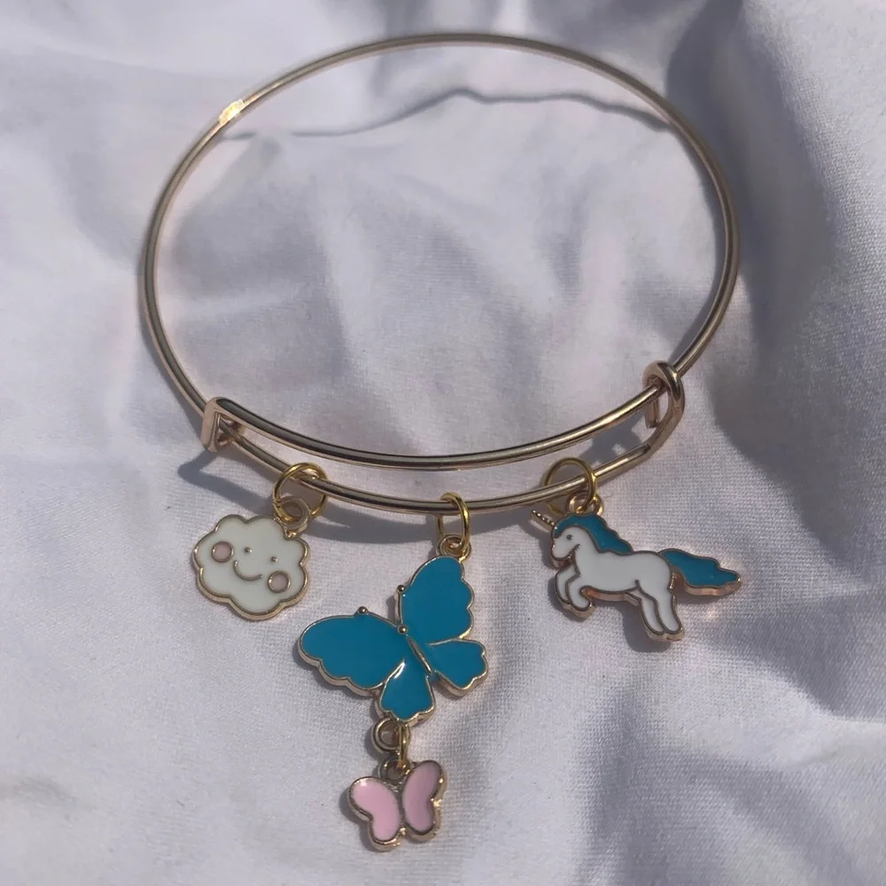 Brand New! Handmade! Adjustable Charm Bracelet - Picture 6 of 7